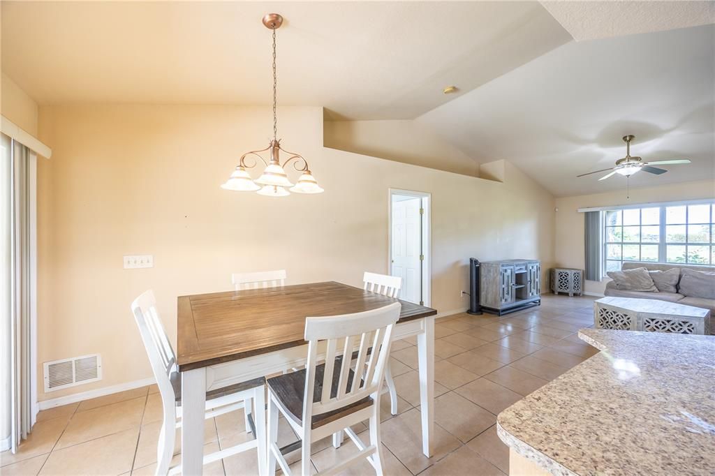 For Sale: $380,000 (4 beds, 2 baths, 1718 Square Feet)