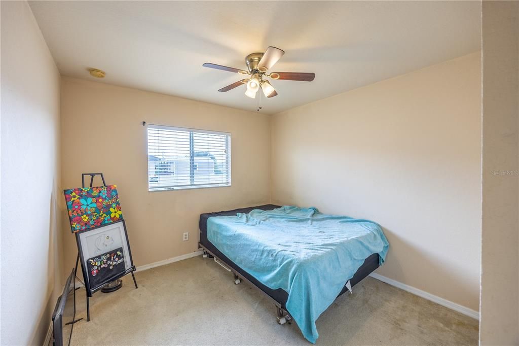 For Sale: $380,000 (4 beds, 2 baths, 1718 Square Feet)