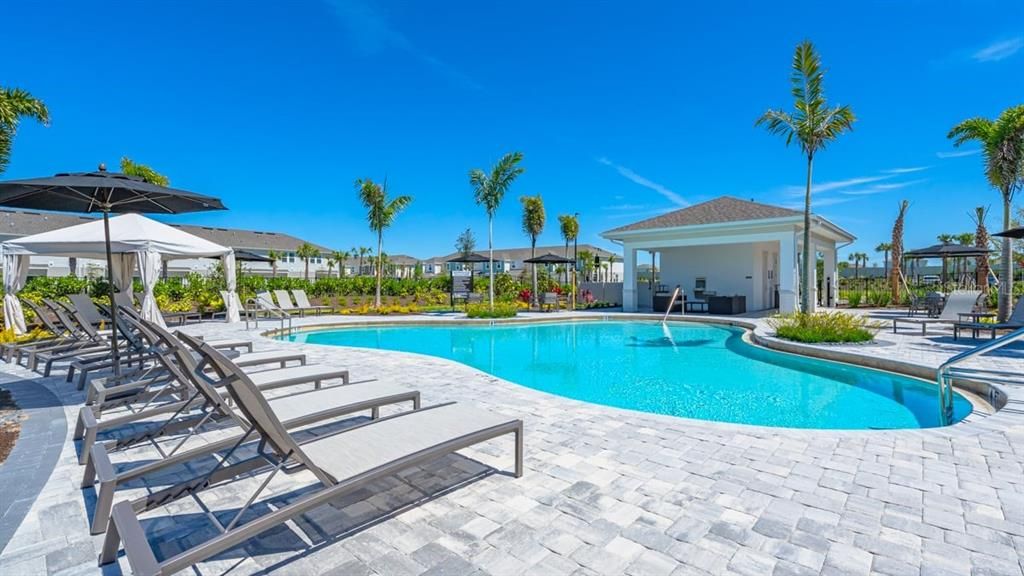 Active With Contract: $299,000 (3 beds, 2 baths, 1373 Square Feet)