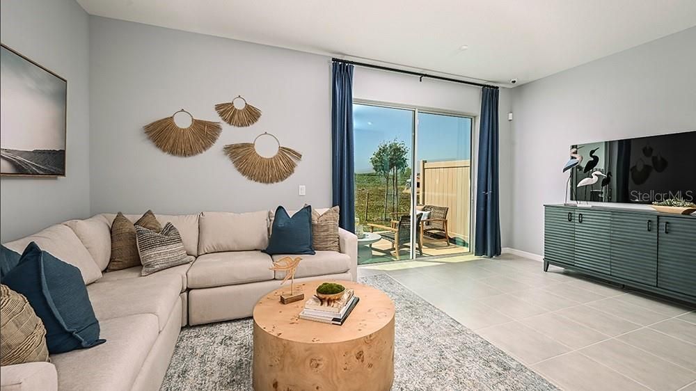 Active With Contract: $299,000 (3 beds, 2 baths, 1373 Square Feet)