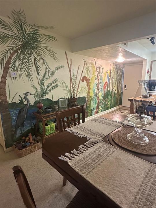 На продажу: $249,900 (2 спален, 2 ванн, 1102 Квадратных фут)