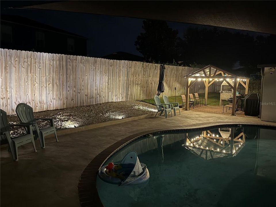 Active With Contract: $435,000 (3 beds, 2 baths, 1766 Square Feet)