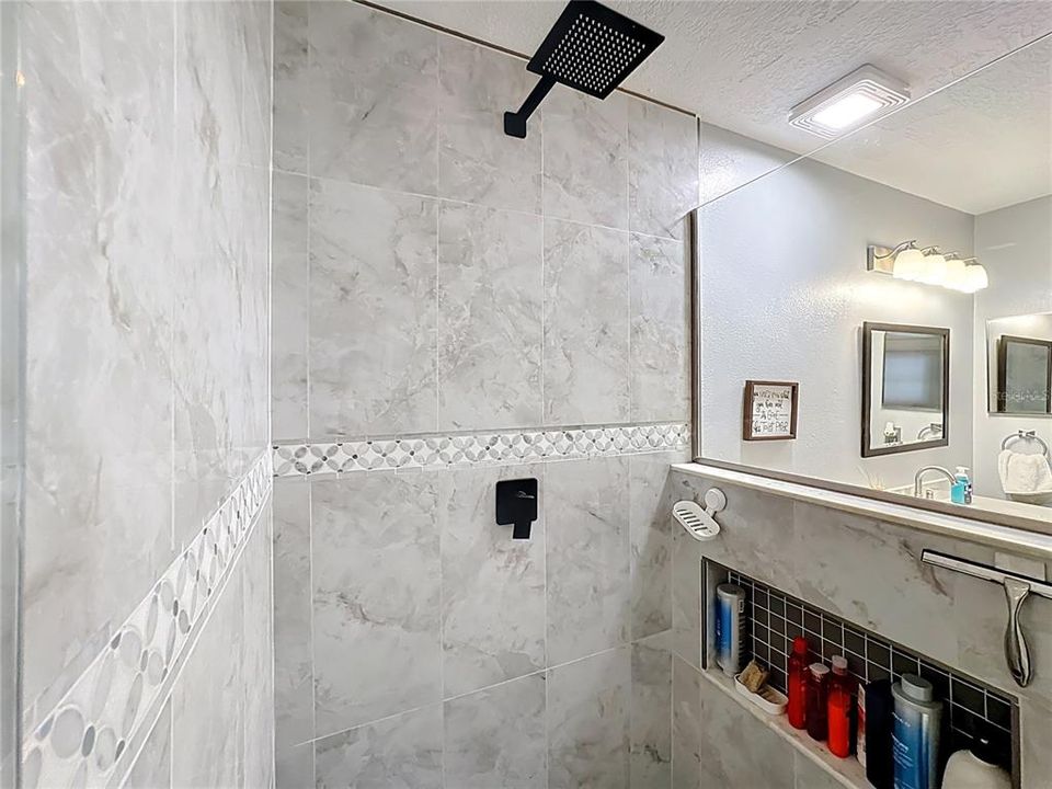 Active With Contract: $435,000 (3 beds, 2 baths, 1766 Square Feet)