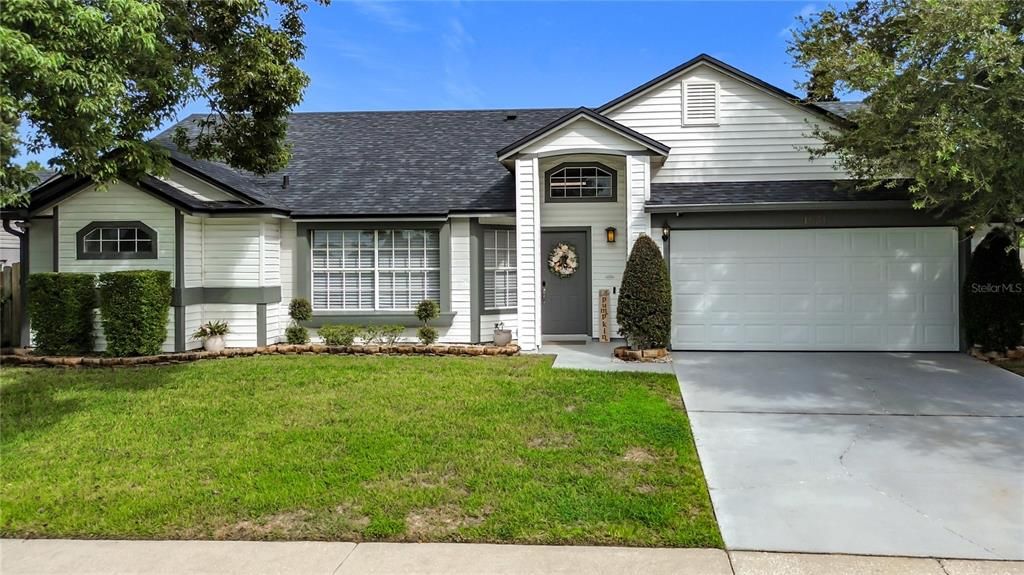 Active With Contract: $435,000 (3 beds, 2 baths, 1766 Square Feet)