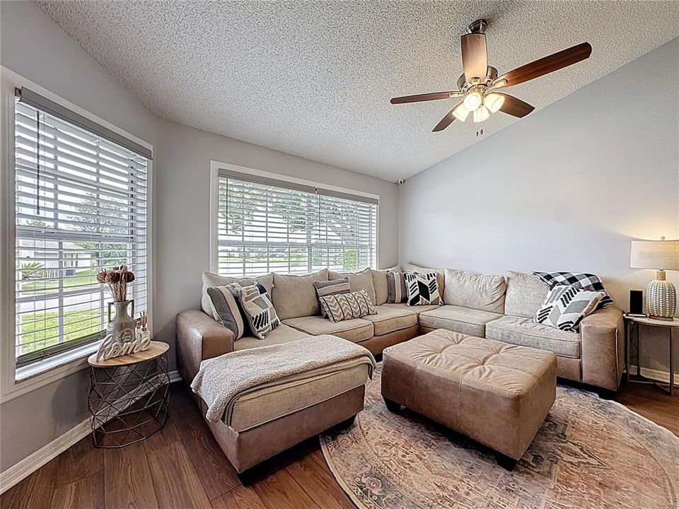 Active With Contract: $435,000 (3 beds, 2 baths, 1766 Square Feet)