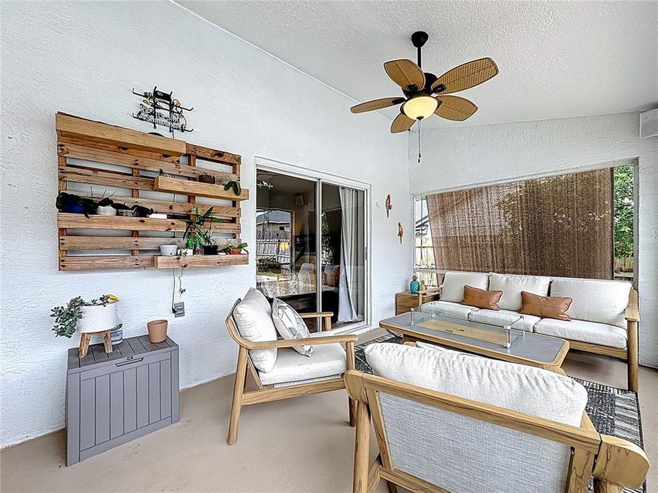 Active With Contract: $435,000 (3 beds, 2 baths, 1766 Square Feet)