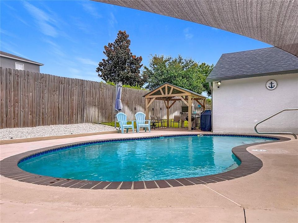 Active With Contract: $435,000 (3 beds, 2 baths, 1766 Square Feet)