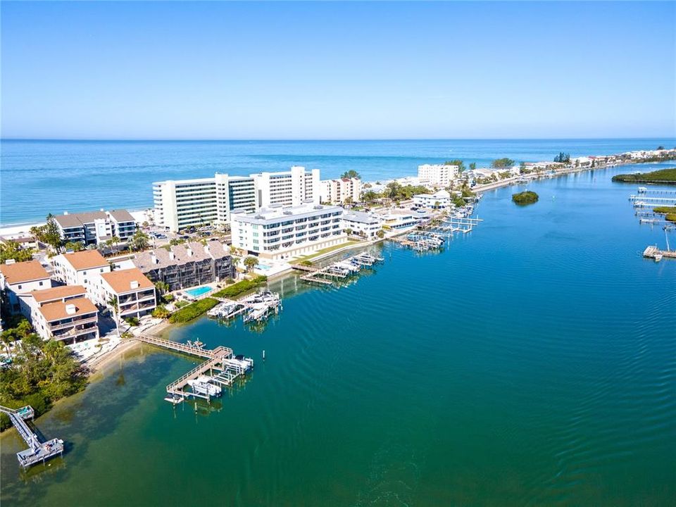 待售: $949,000 (3 贝兹, 3 浴室, 1922 平方英尺)