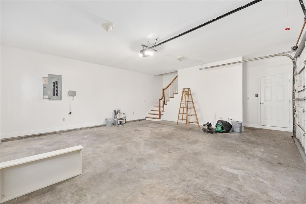 En Venta: $995,000 (5 camas, 3 baños, 3920 Pies cuadrados)