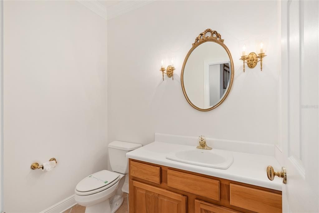 En Venta: $995,000 (5 camas, 3 baños, 3920 Pies cuadrados)