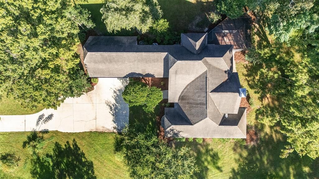 На продажу: $920,000 (5 спален, 3 ванн, 3920 Квадратных фут)