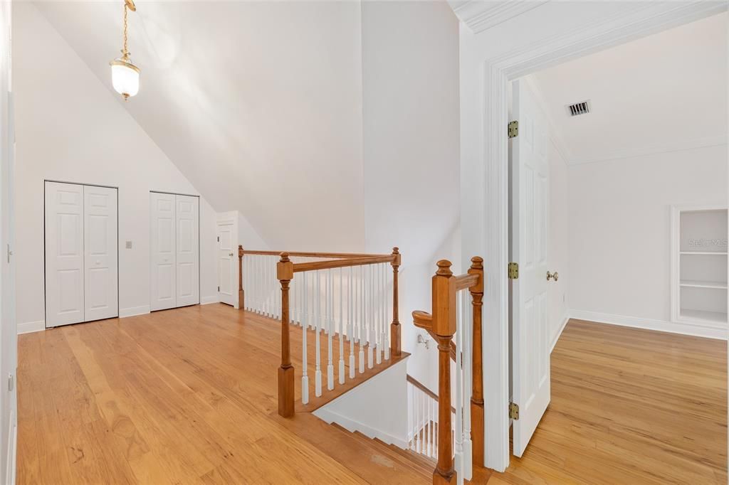 En Venta: $995,000 (5 camas, 3 baños, 3920 Pies cuadrados)