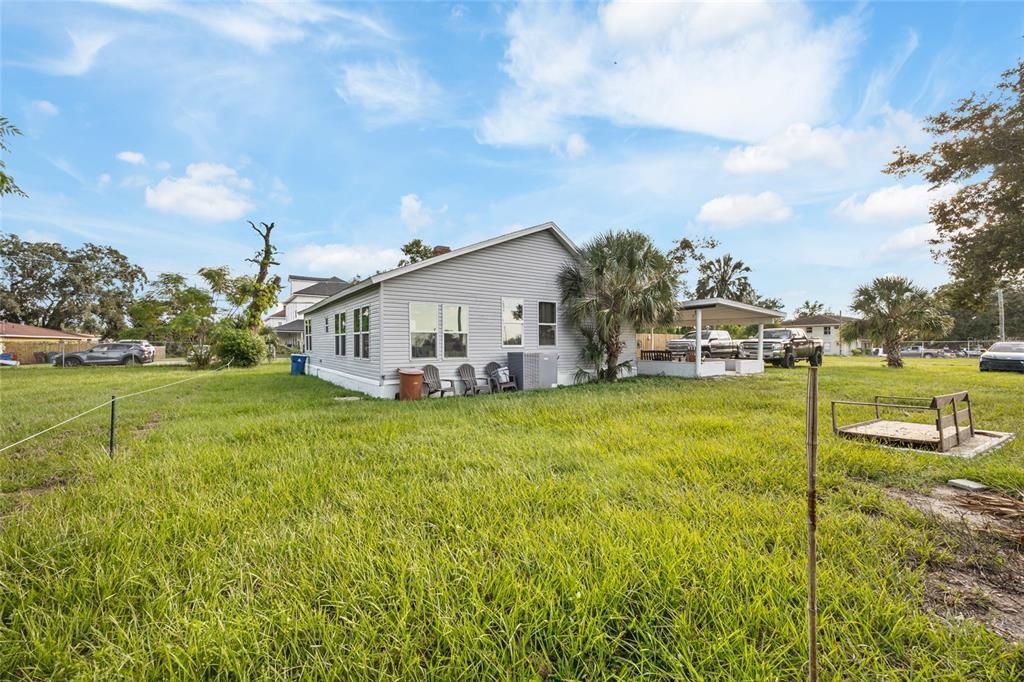 For Sale: $260,000 (3 beds, 2 baths, 1700 Square Feet)