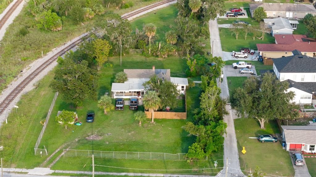 For Sale: $260,000 (3 beds, 2 baths, 1700 Square Feet)