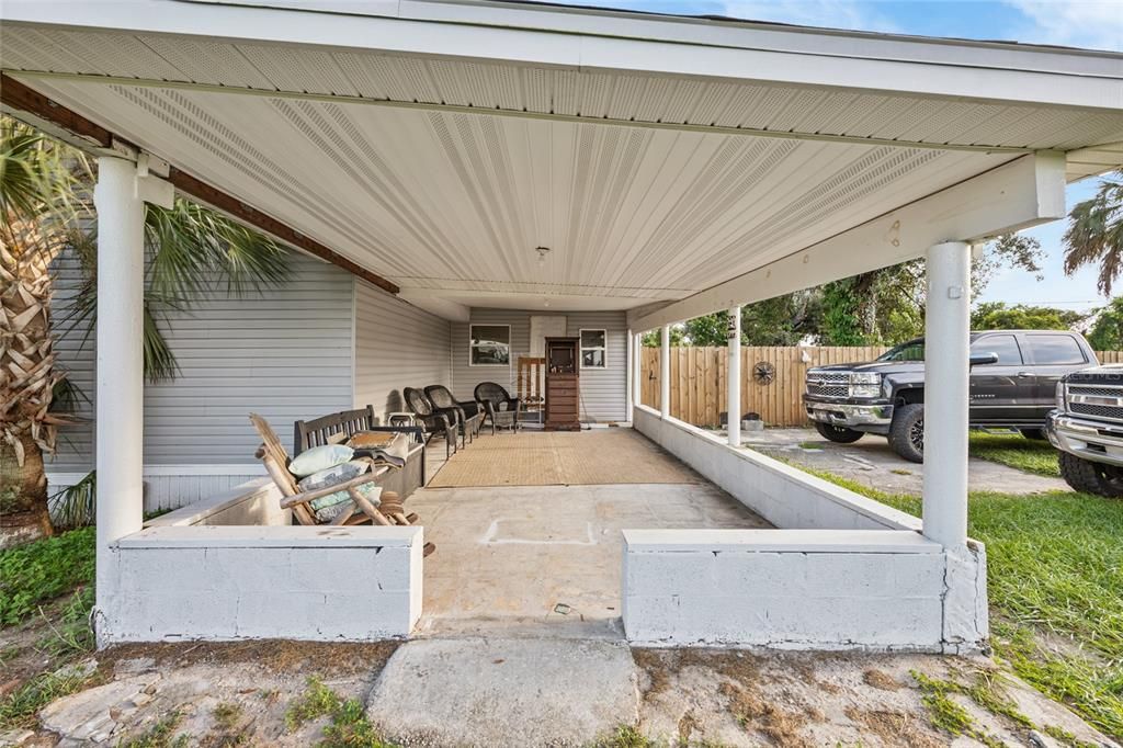 For Sale: $260,000 (3 beds, 2 baths, 1700 Square Feet)