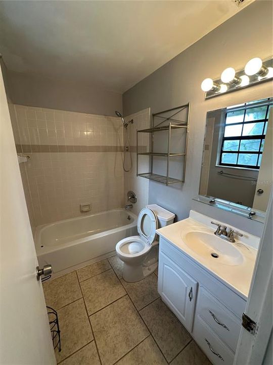 For Rent: $1,600 (2 beds, 2 baths, 1313 Square Feet)
