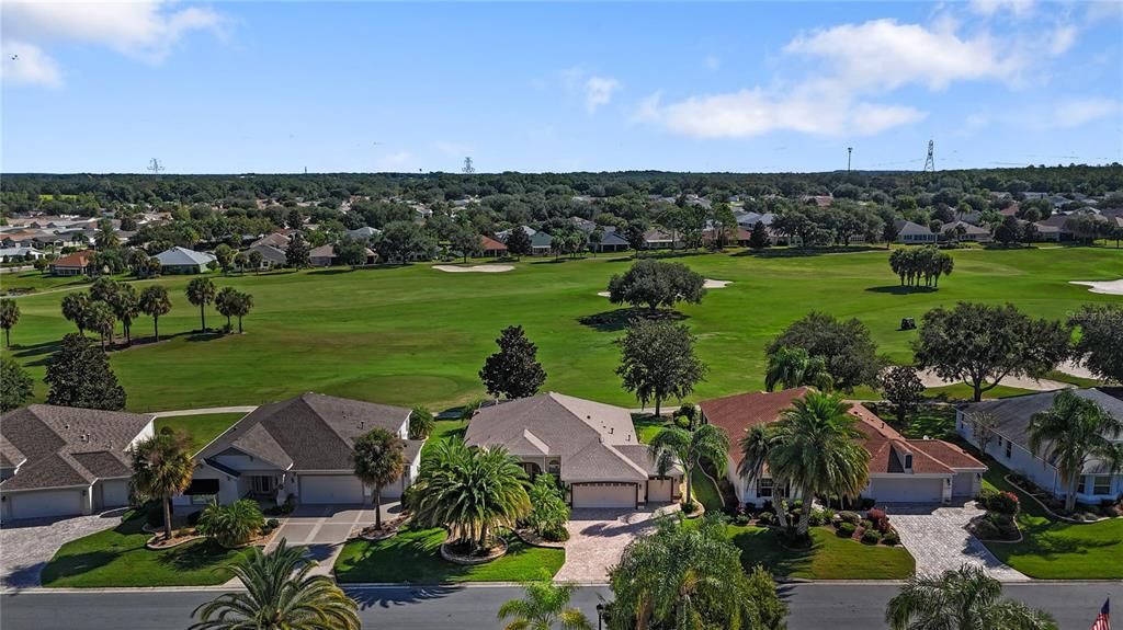For Sale: $699,000 (3 beds, 2 baths, 1927 Square Feet)