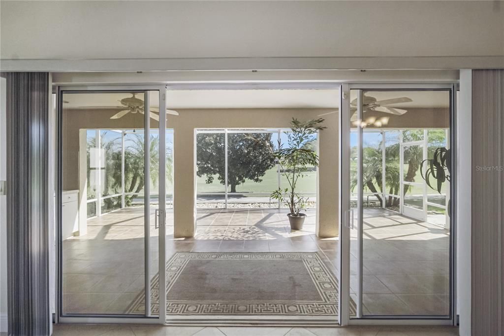 For Sale: $699,000 (3 beds, 2 baths, 1927 Square Feet)