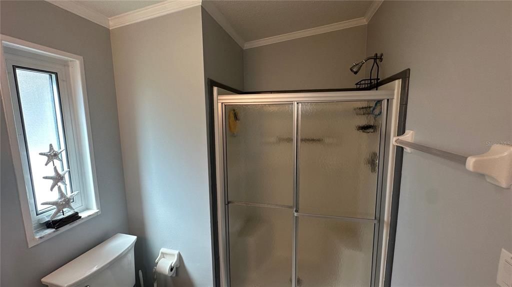 For Sale: $214,900 (2 beds, 2 baths, 1242 Square Feet)