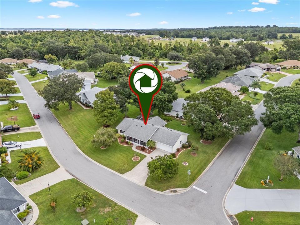 For Sale: $269,900 (2 beds, 2 baths, 1474 Square Feet)