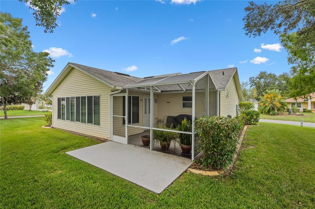 For Sale: $269,900 (2 beds, 2 baths, 1474 Square Feet)