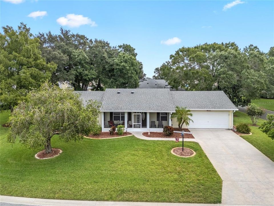 For Sale: $269,900 (2 beds, 2 baths, 1474 Square Feet)