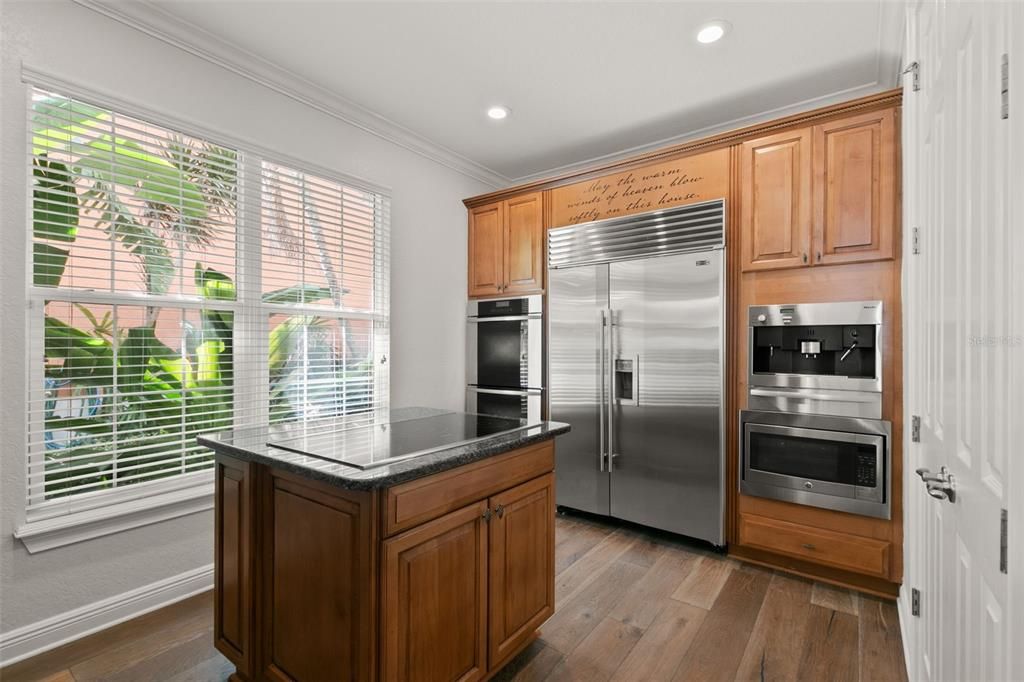 For Sale: $895,000 (3 beds, 2 baths, 2230 Square Feet)