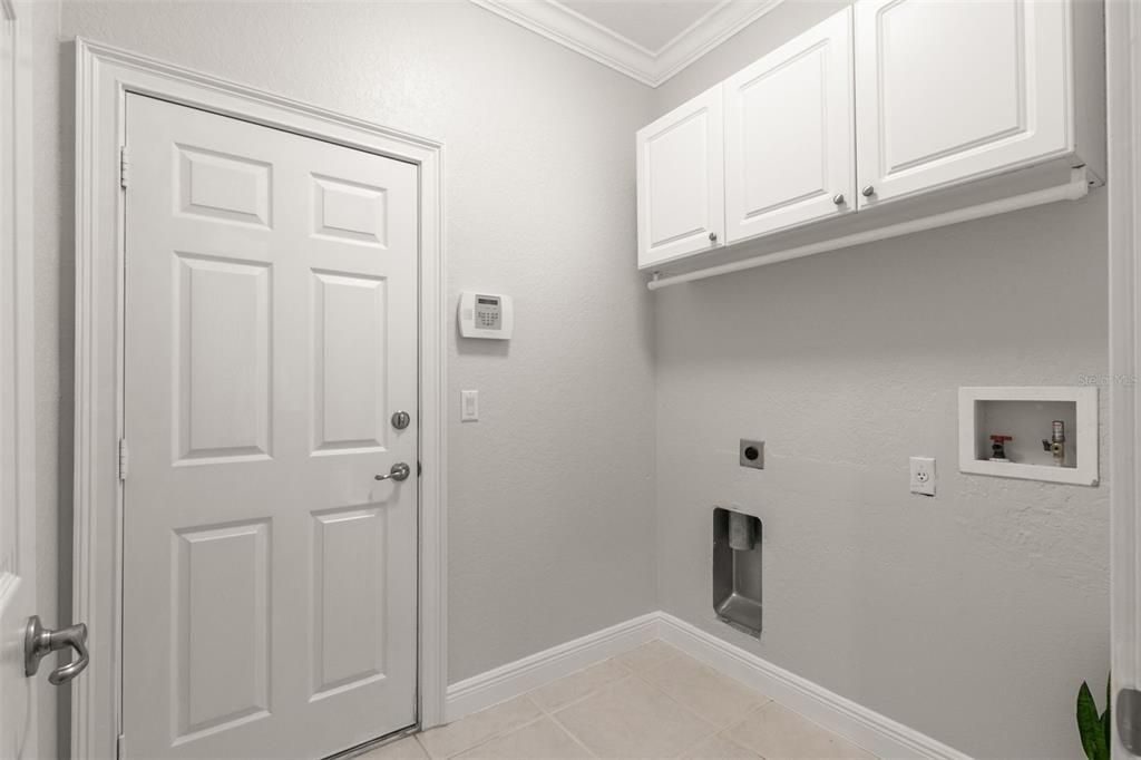 For Sale: $895,000 (3 beds, 2 baths, 2230 Square Feet)