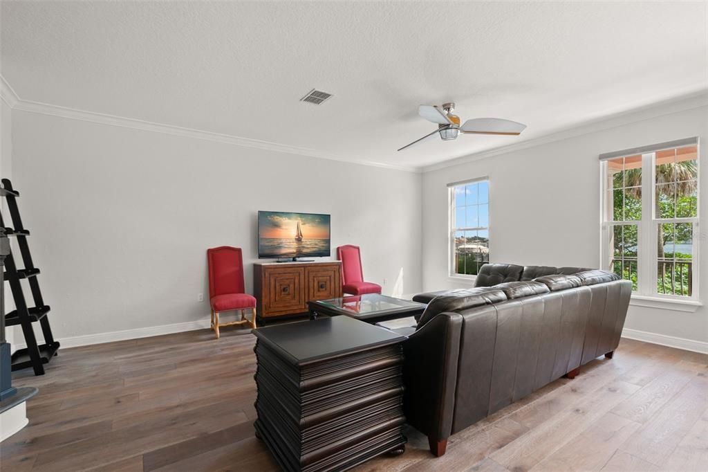 For Sale: $895,000 (3 beds, 2 baths, 2230 Square Feet)