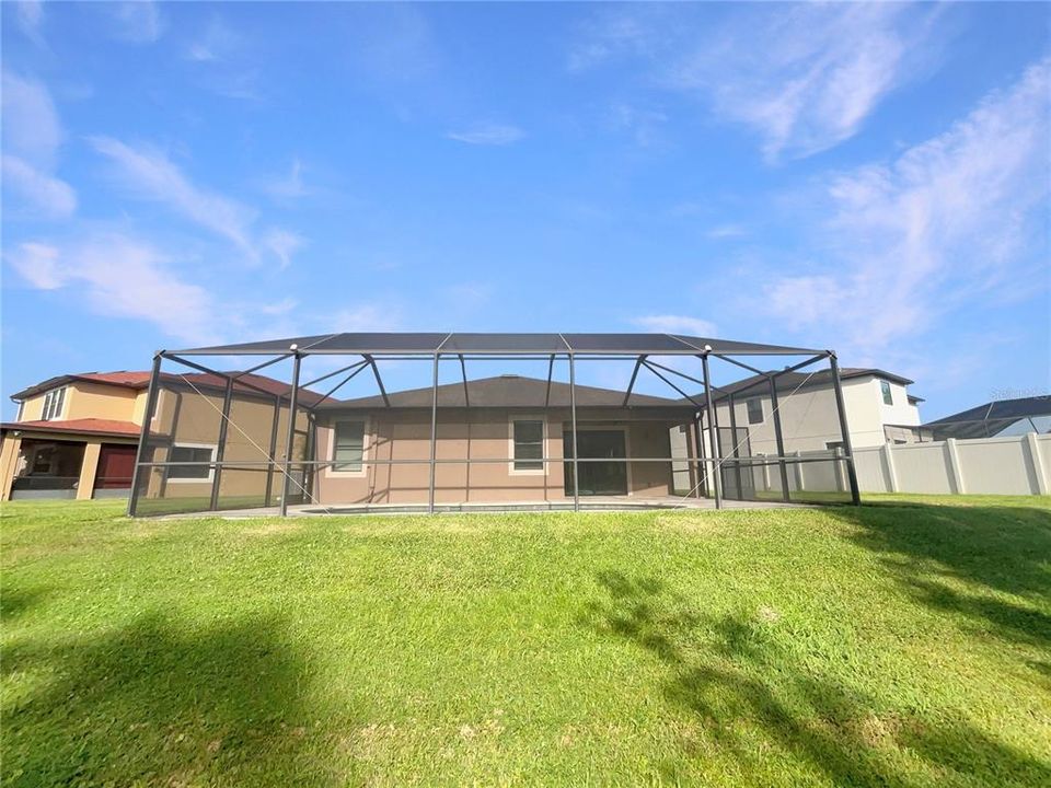 Под контрактом: $475,000 (3 спален, 2 ванн, 2092 Квадратных фут)