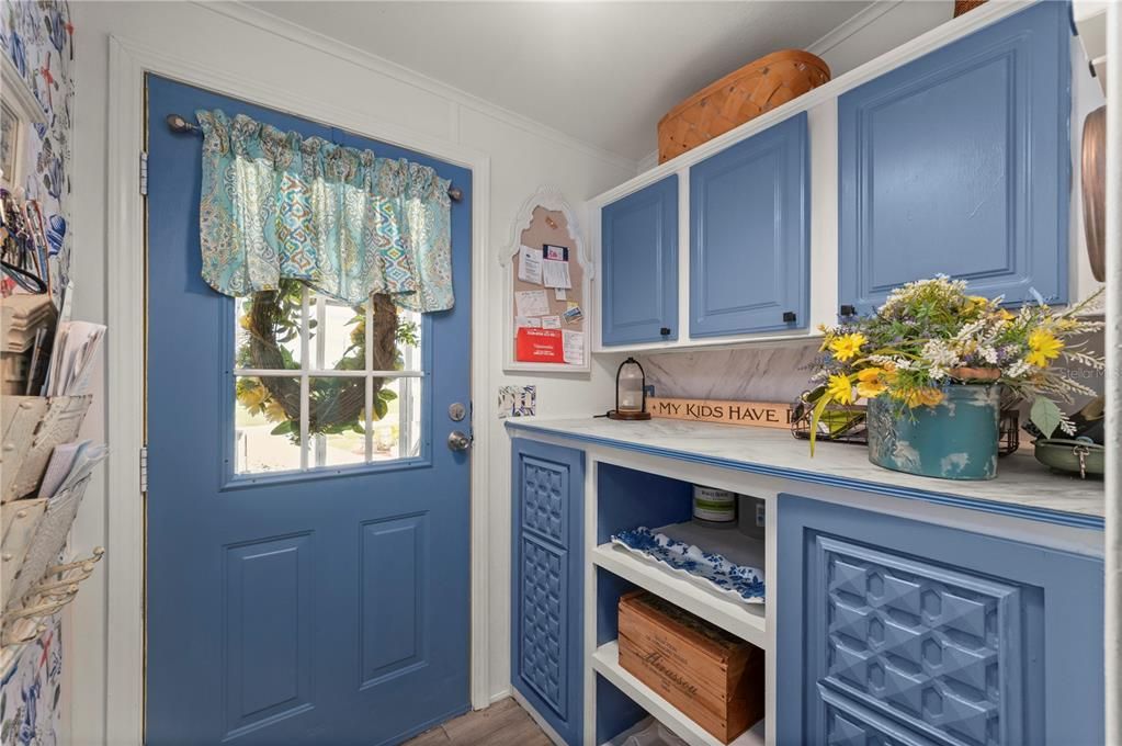 Active With Contract: $225,000 (2 beds, 2 baths, 1488 Square Feet)