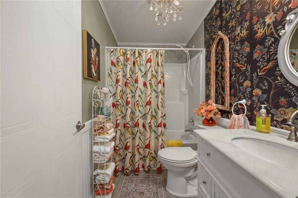 Active With Contract: $225,000 (2 beds, 2 baths, 1488 Square Feet)