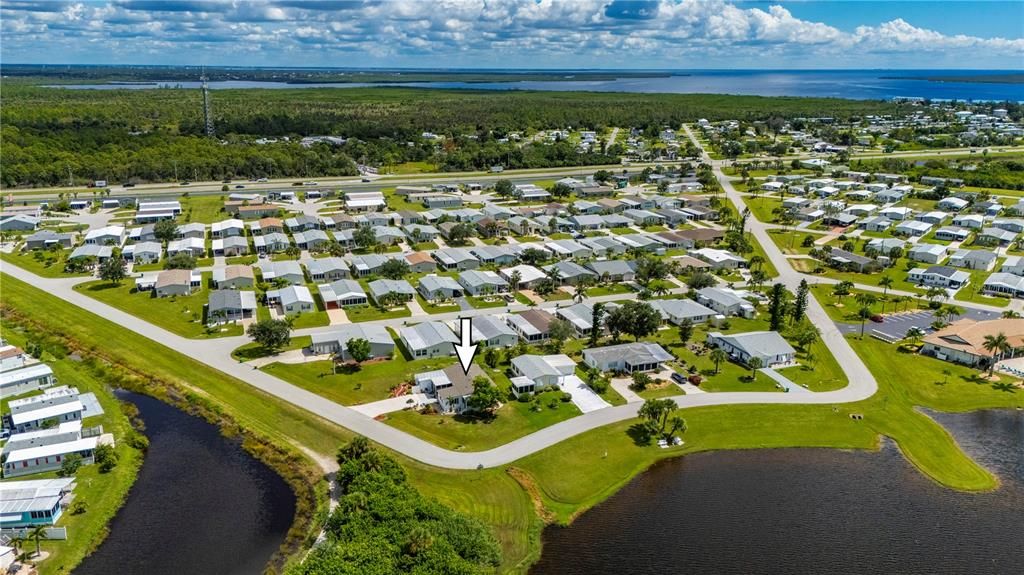 Active With Contract: $225,000 (2 beds, 2 baths, 1488 Square Feet)