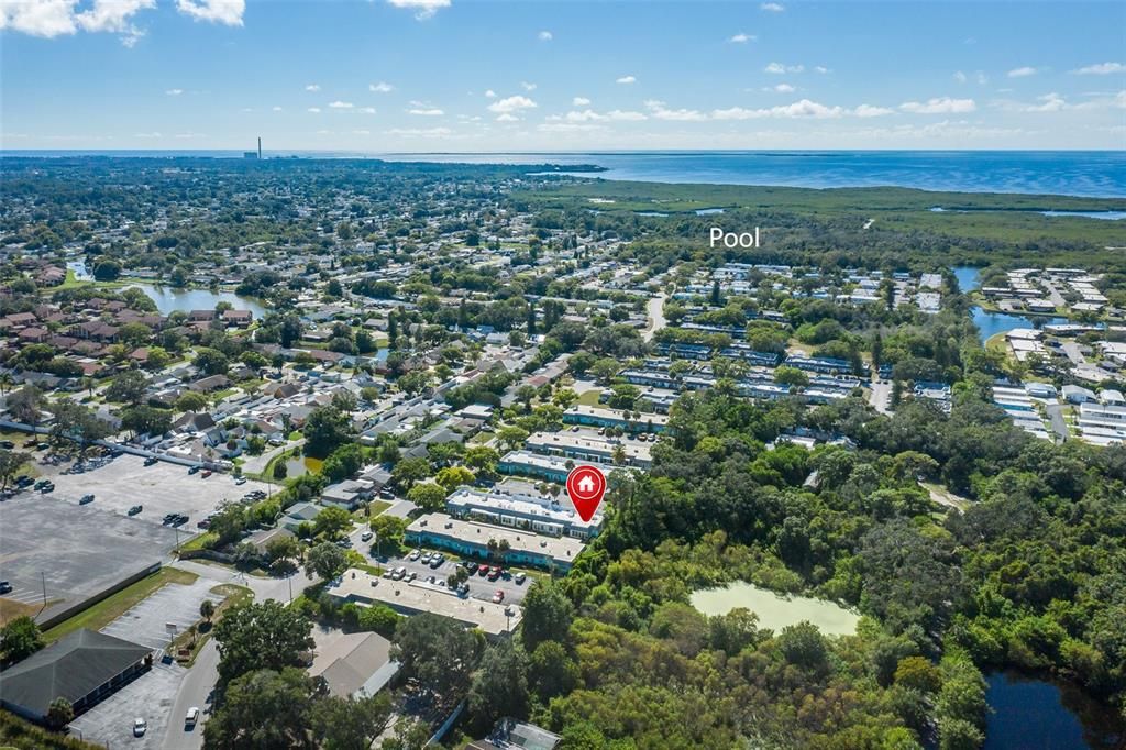 For Sale: $79,900 (2 beds, 2 baths, 888 Square Feet)