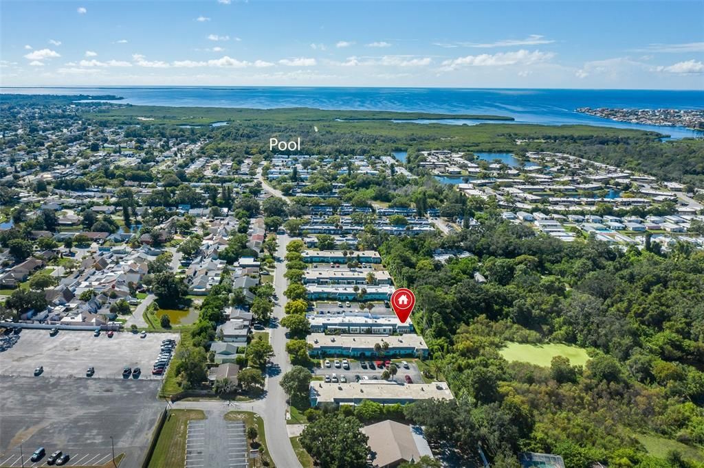 For Sale: $79,900 (2 beds, 2 baths, 888 Square Feet)