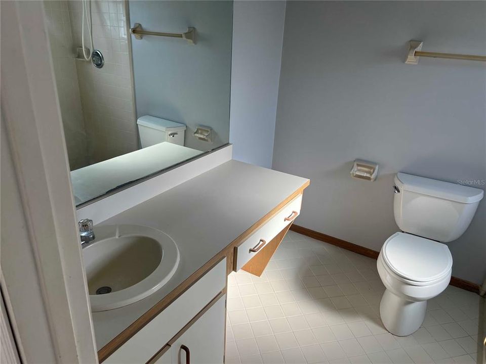 В аренду: $1,750 (3 спален, 2 ванн, 1636 Квадратных фут)