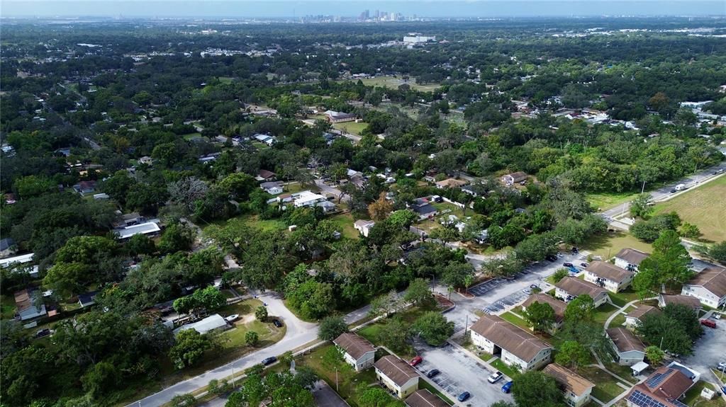 待售: $129,990 (0.18 acres)