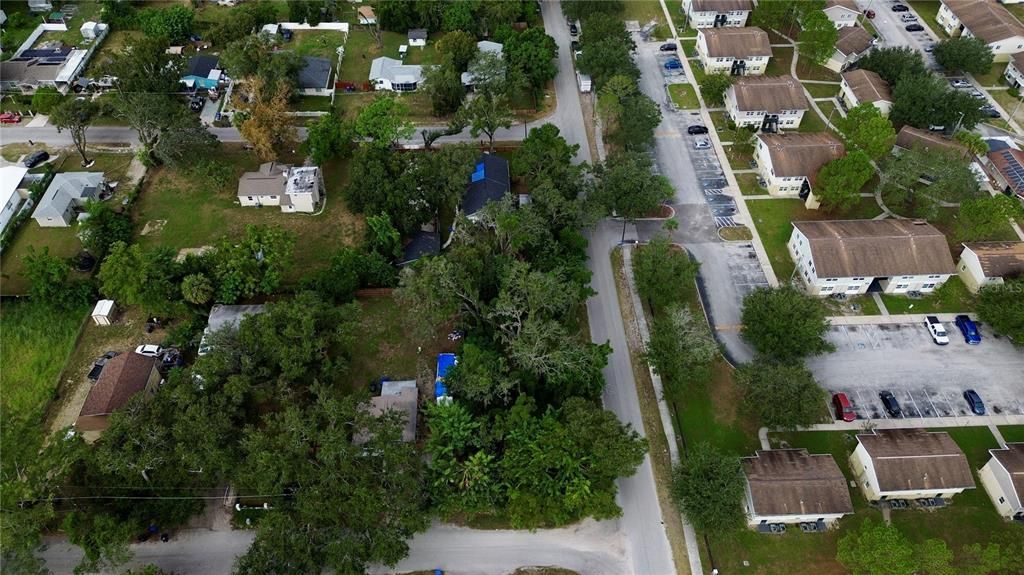 待售: $129,990 (0.18 acres)