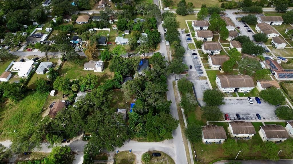 待售: $129,990 (0.18 acres)