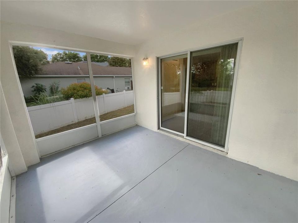 Activo con contrato: $293,000 (3 camas, 2 baños, 1509 Pies cuadrados)