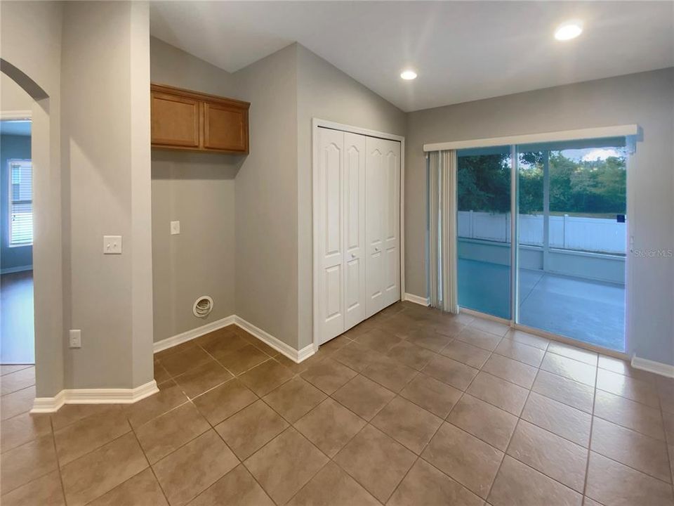 Activo con contrato: $293,000 (3 camas, 2 baños, 1509 Pies cuadrados)