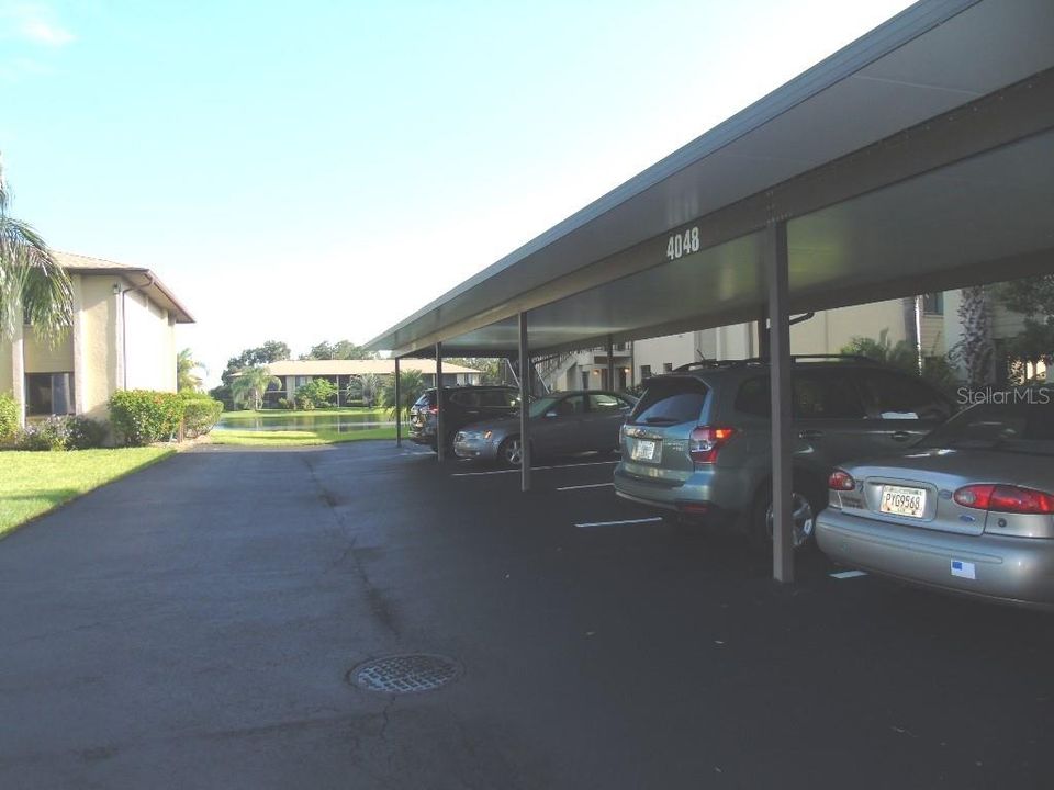 Active With Contract: $152,500 (2 beds, 2 baths, 1040 Square Feet)