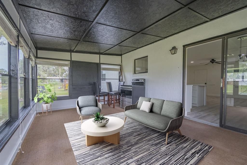 For Sale: $474,900 (3 beds, 2 baths, 1020 Square Feet)