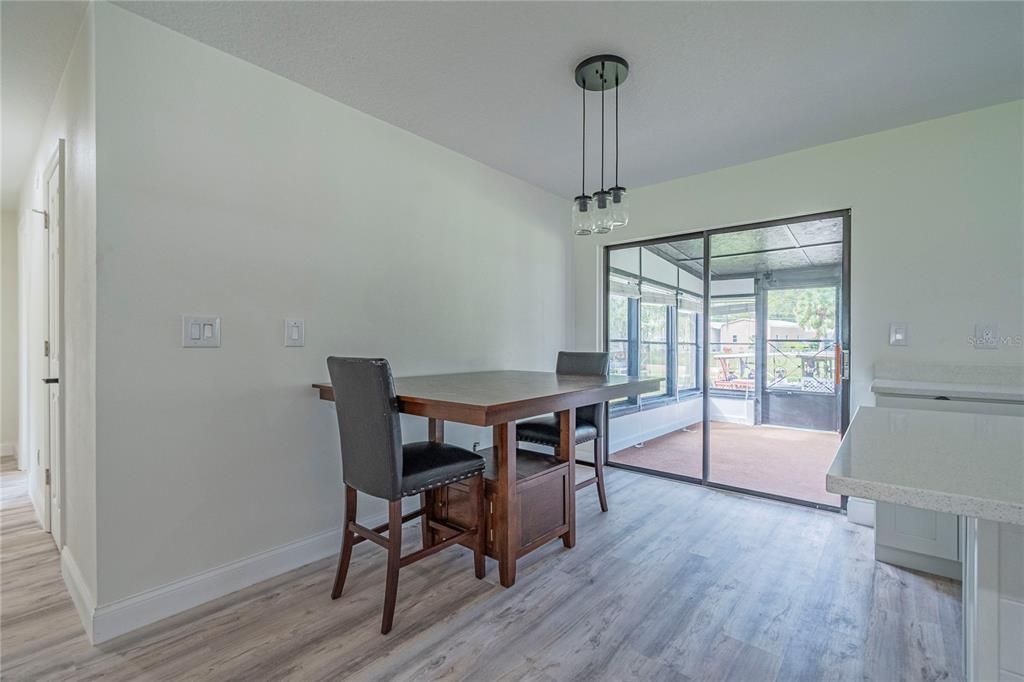 For Sale: $474,900 (3 beds, 2 baths, 1020 Square Feet)