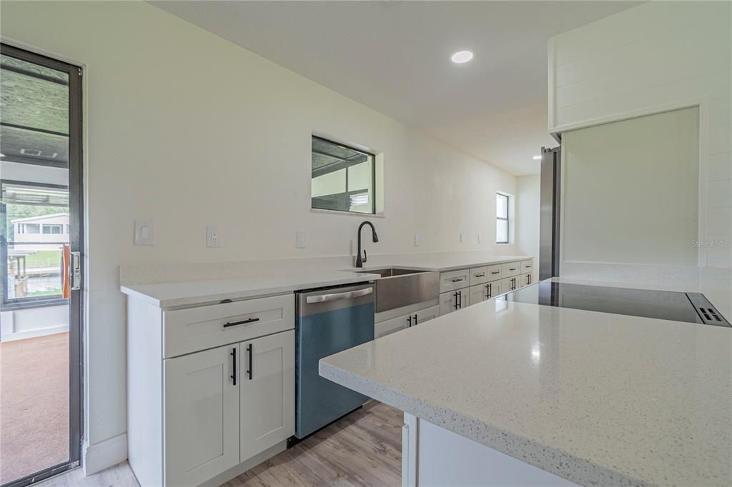 For Sale: $474,900 (3 beds, 2 baths, 1020 Square Feet)