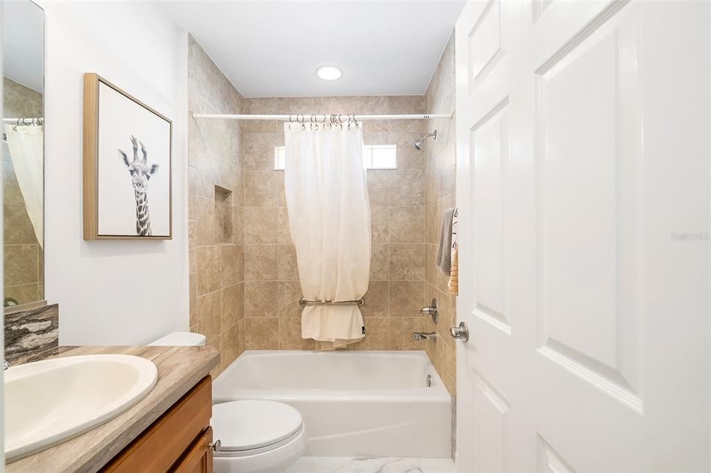 Active With Contract: $388,000 (3 beds, 2 baths, 1589 Square Feet)