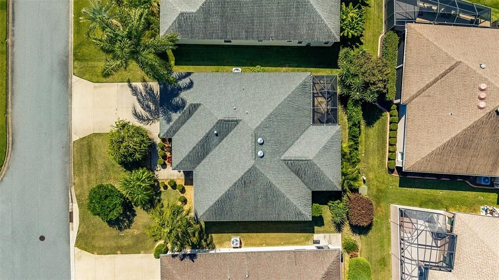 Active With Contract: $388,000 (3 beds, 2 baths, 1589 Square Feet)