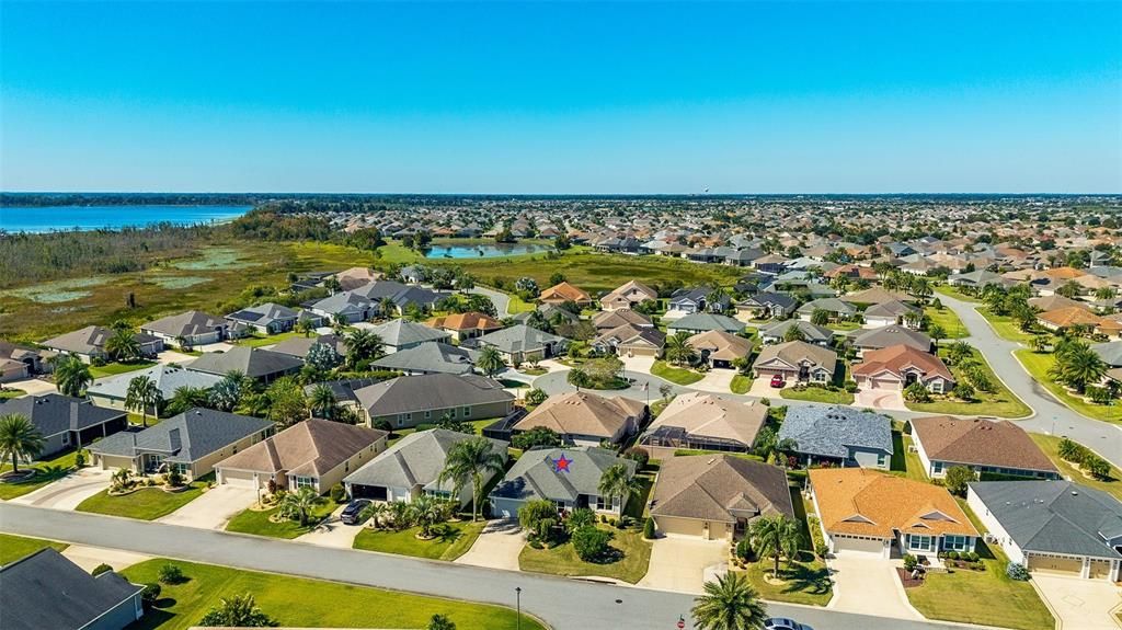 Active With Contract: $388,000 (3 beds, 2 baths, 1589 Square Feet)