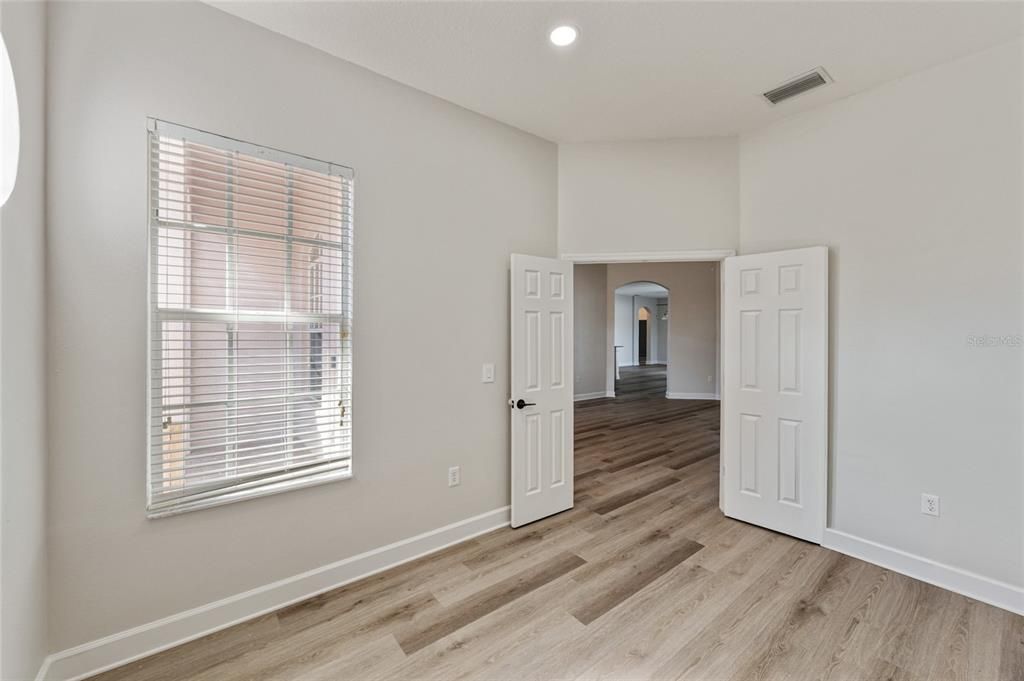 待售: $510,000 (5 贝兹, 3 浴室, 3114 平方英尺)