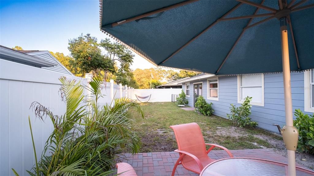 合同活跃: $330,000 (3 贝兹, 2 浴室, 1534 平方英尺)